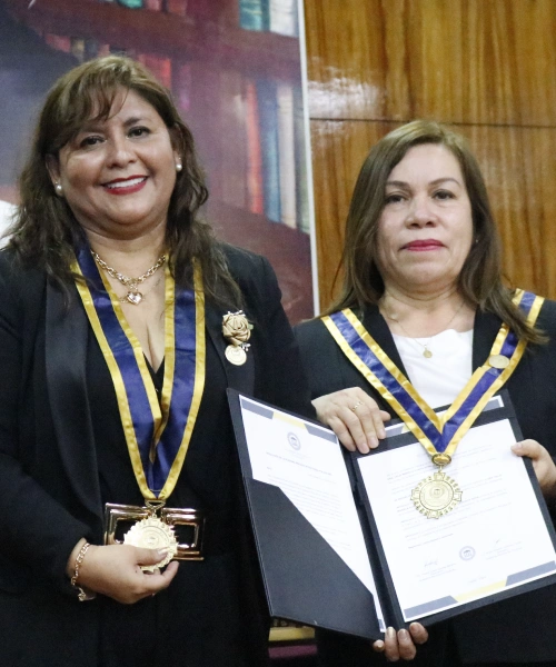 Academia Peruana de Doctores