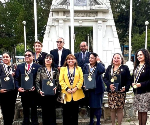 Academia Peruana de Doctores
